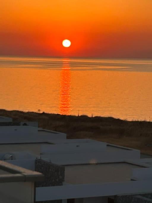 Penthouse Med Privat Saltvannsbasseng Pa Esentepe Beach Кирения Экстерьер фото